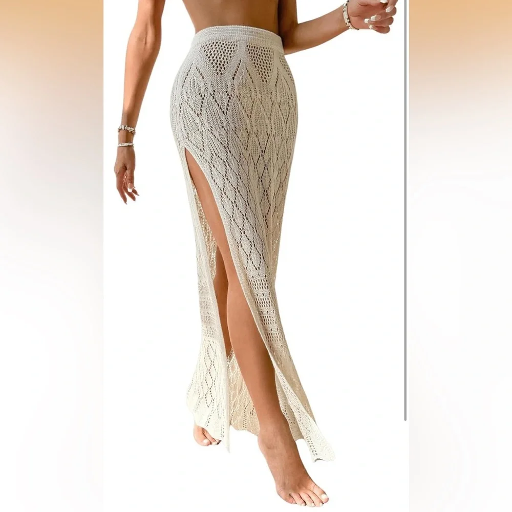 Elegant Crochet Maxi Skirt - Picture 4 of 10